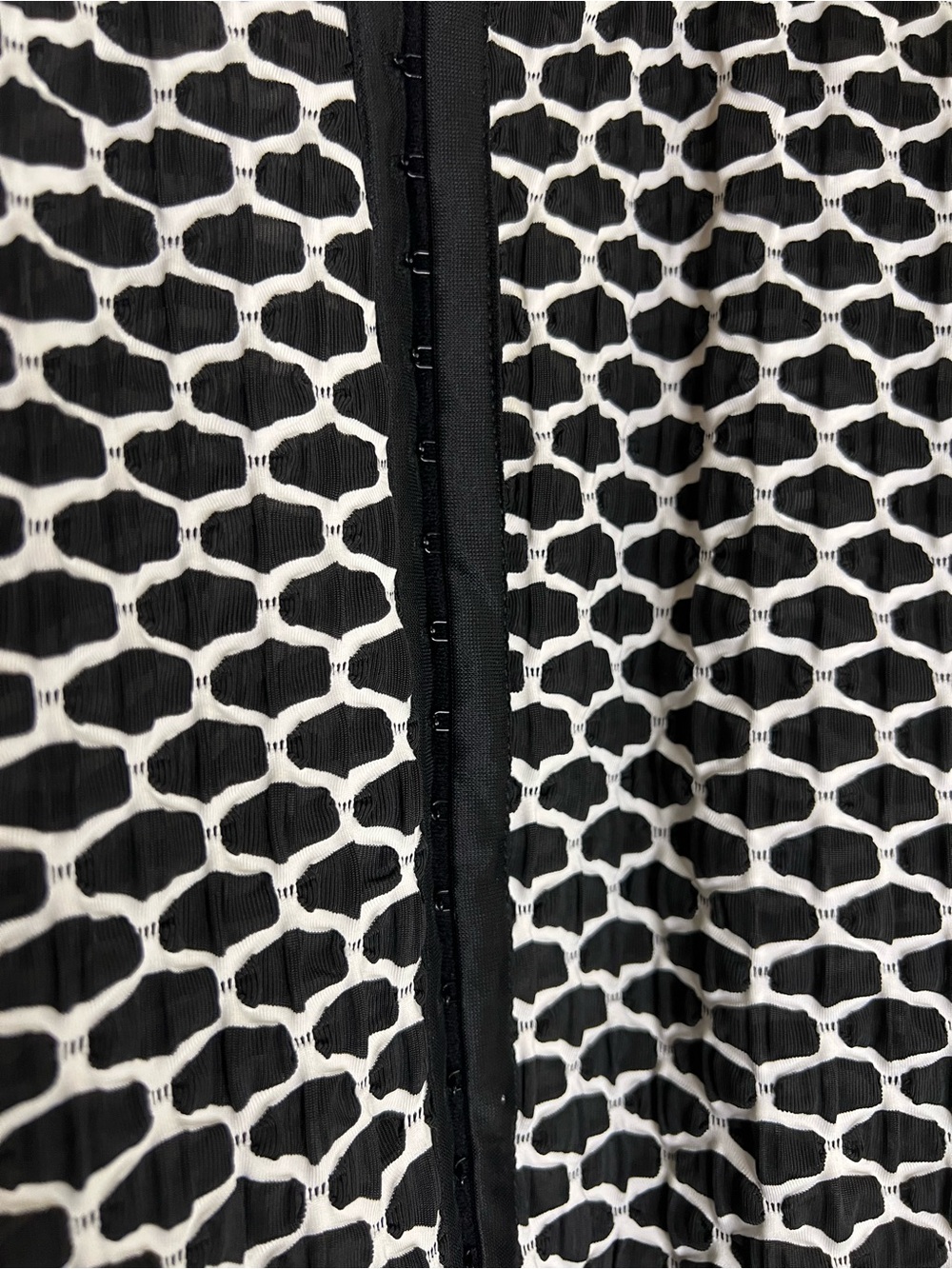 Joseph Ribkoff Black White Long Sleeve Honeycomb Eyelet Closure Top - Picture 5 of 7